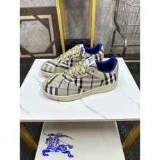 Burberry Low Shoes